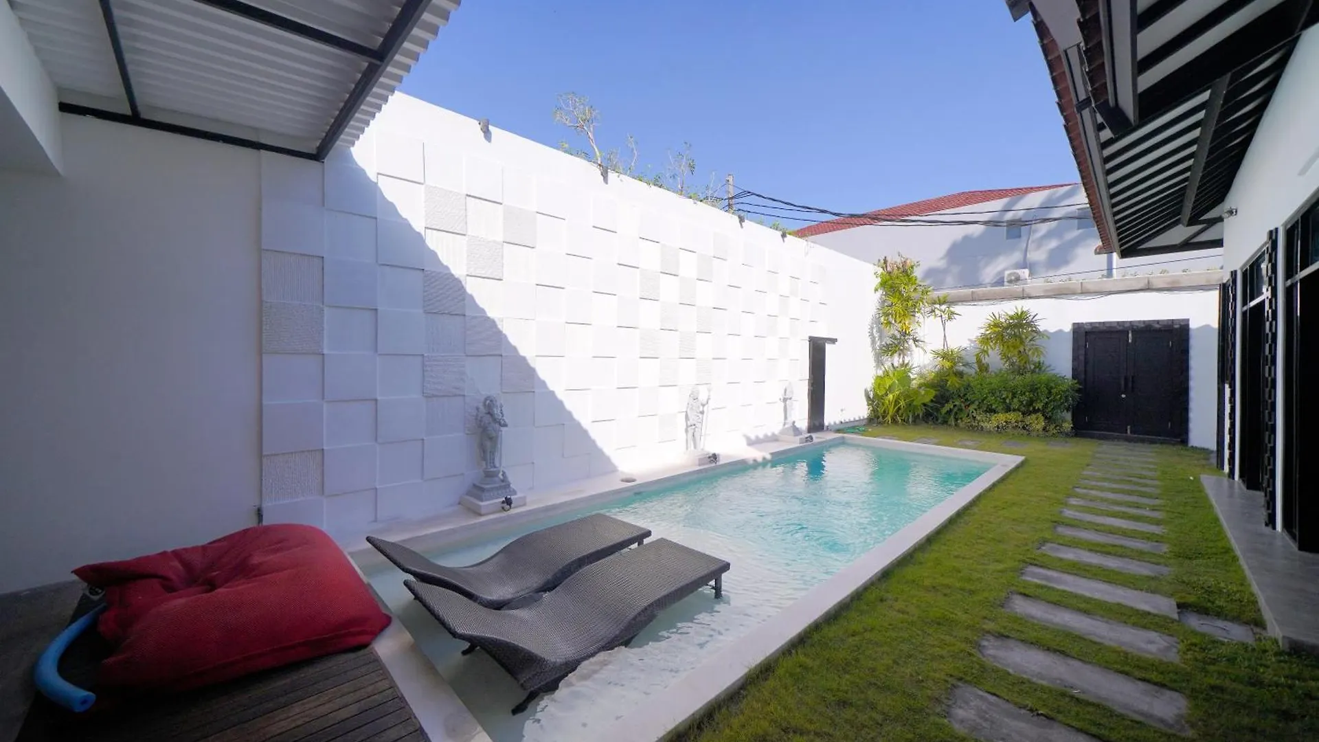 Eldborg Villas Seminyak 0*, Seminyak (Bali)